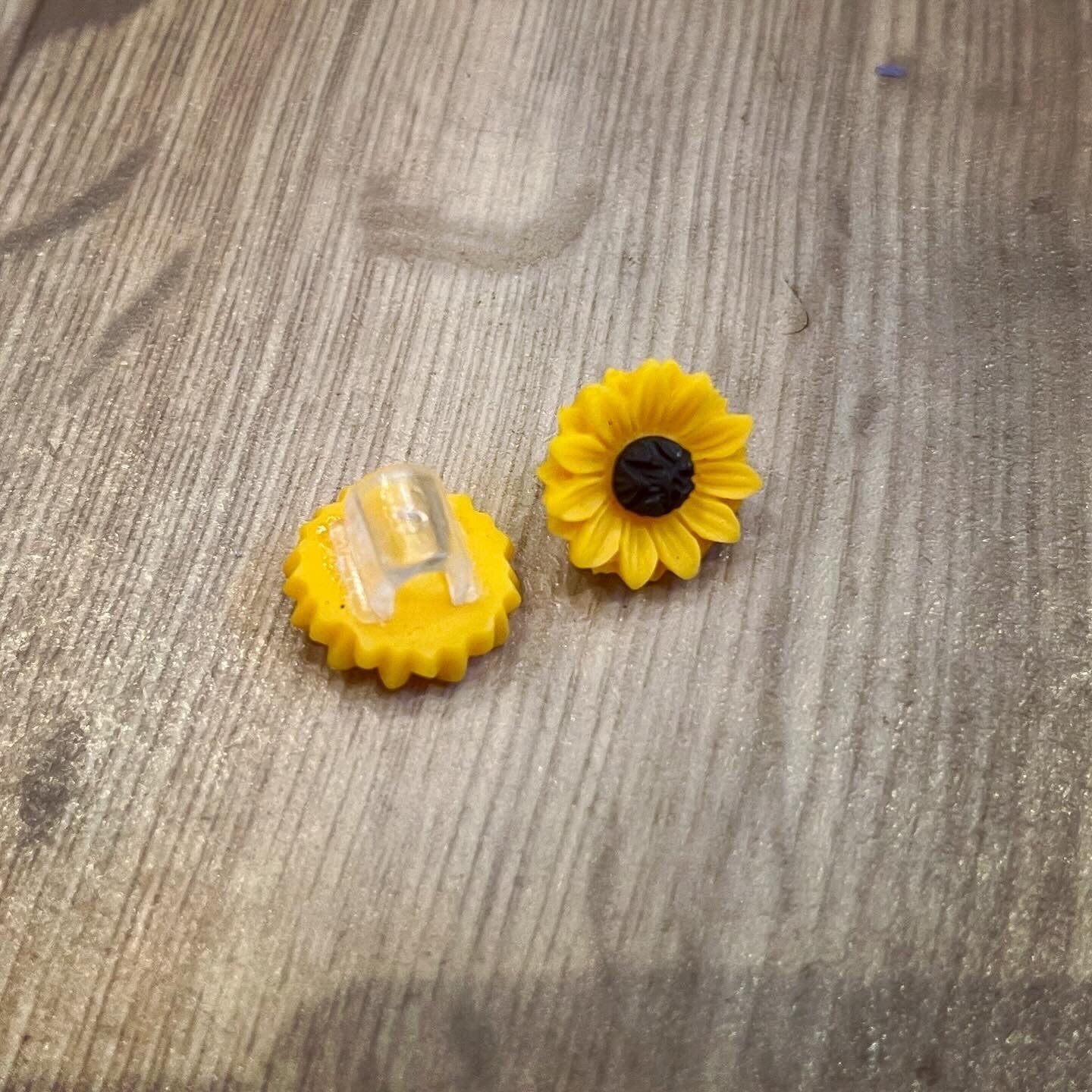 Sunflower Hearing Aid Tube Charms (Pair)