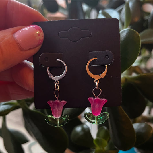 Stainless Steel Huggie Hoop Earrings with Acrylic Tulip Charms