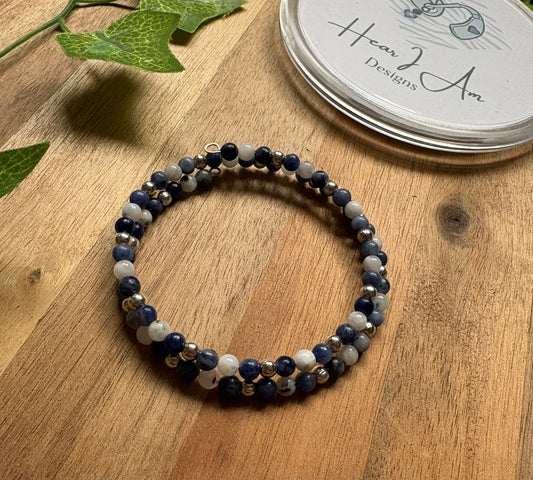✨ Easy-Wear Sodalite and Moonstone Crystal Beaded Bracelet – Stainless Steel Memory Wire