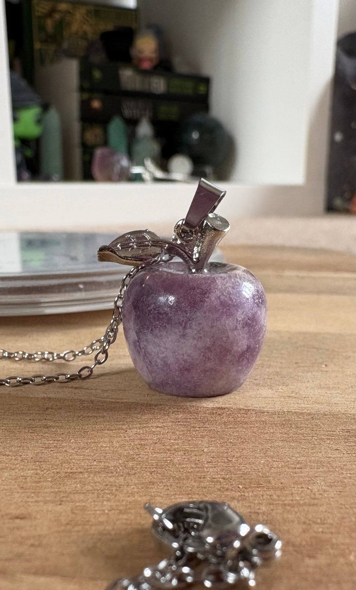 Crystal Apple Pendant – Lepidolite or Moss Agate
