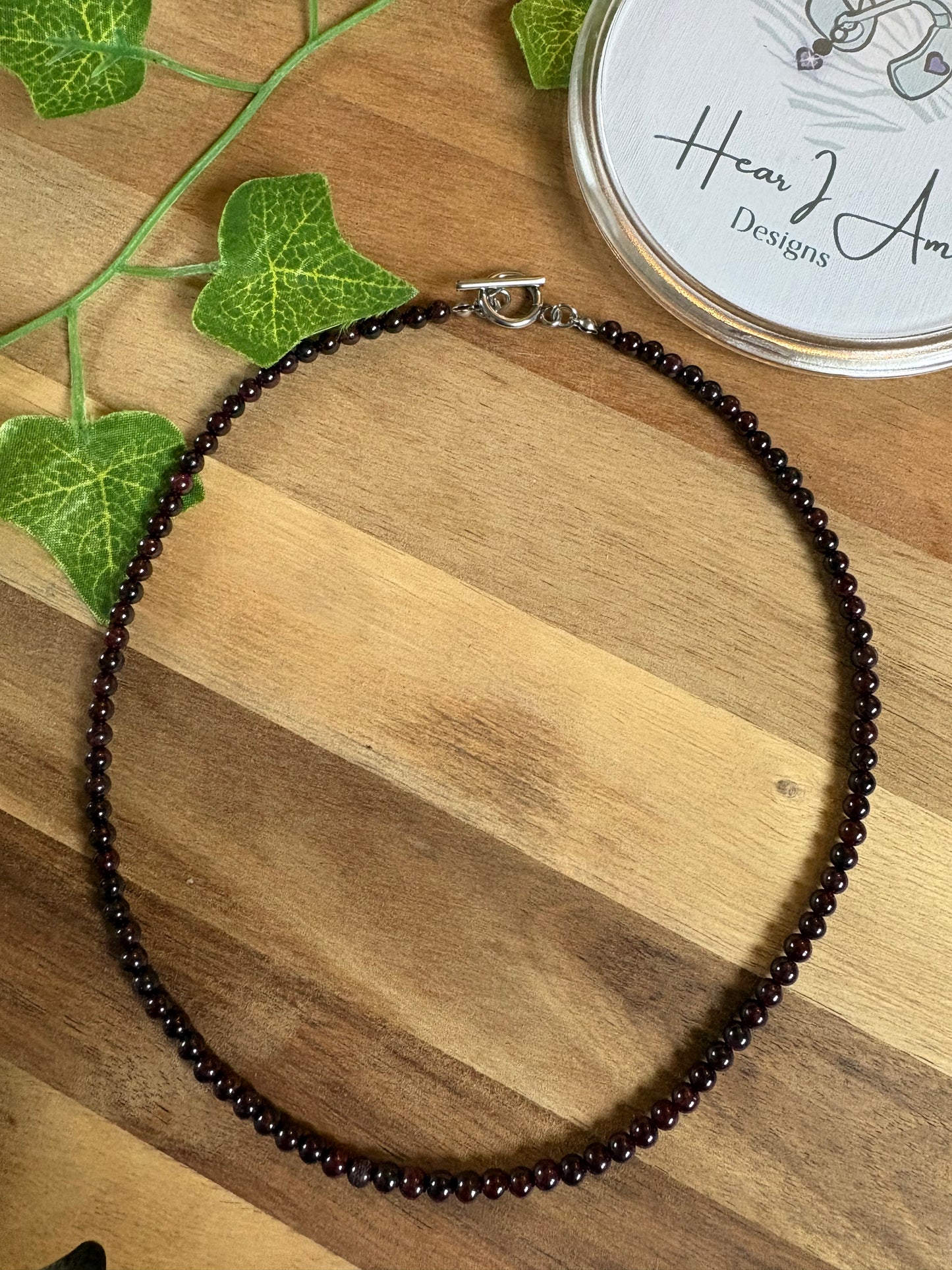 ✨ Easy-Fasten Garnet Choker Necklace with Toggle Clasp